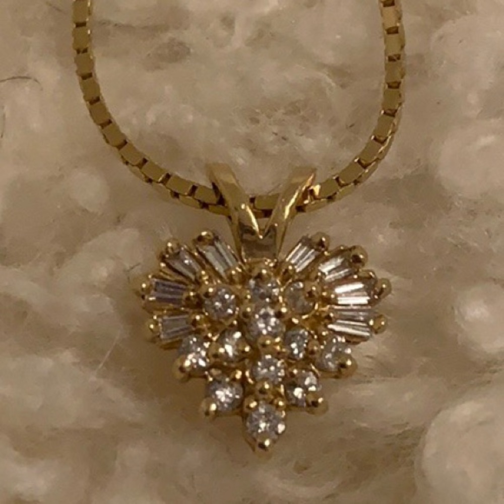 14k gold necklace with heart charm & diamonds